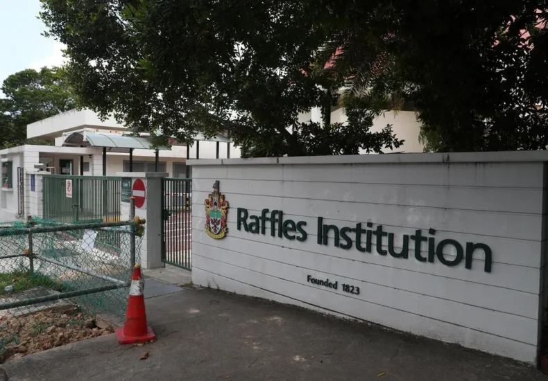 hwa chong jc cut off point